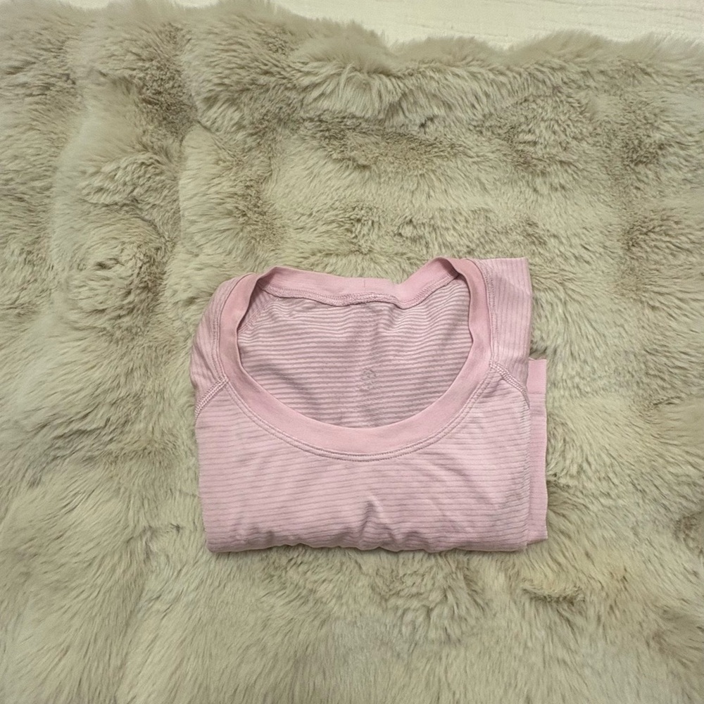 lululemon Swiftly Tech Short-Sleeve Shirt